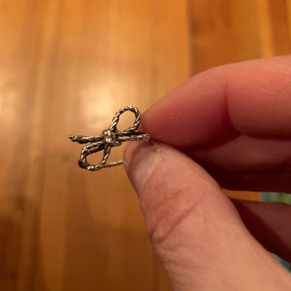 Sterling Silver Bowtie Ring - Size 5.5